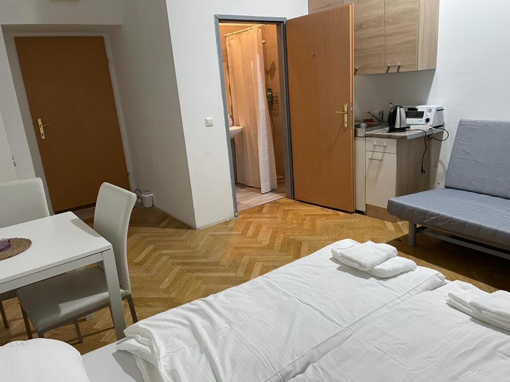 Easybook-In Hotel Vienna Luaran gambar